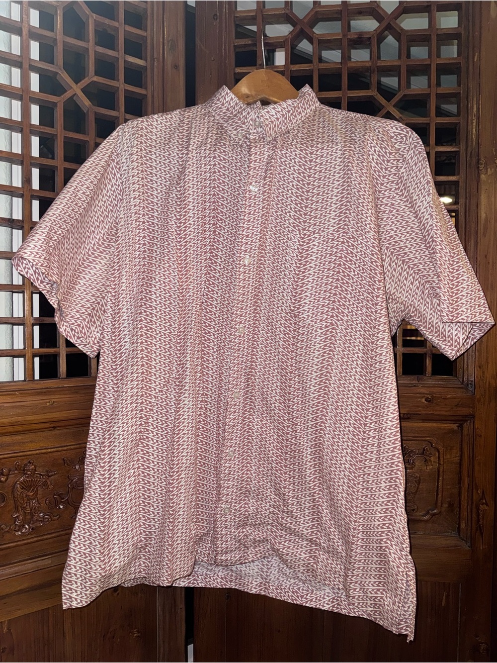 Manaola Hawaii Patterned Short-Sleeve Shirt